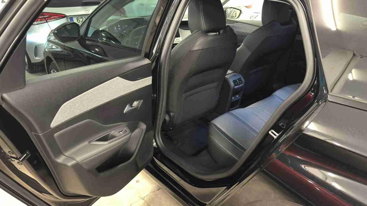 peugeot-308-sw-2025-gasolina-1199cc