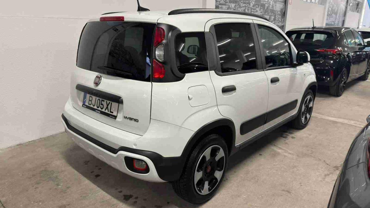 fiat-panda-2024-gasolina-999cc