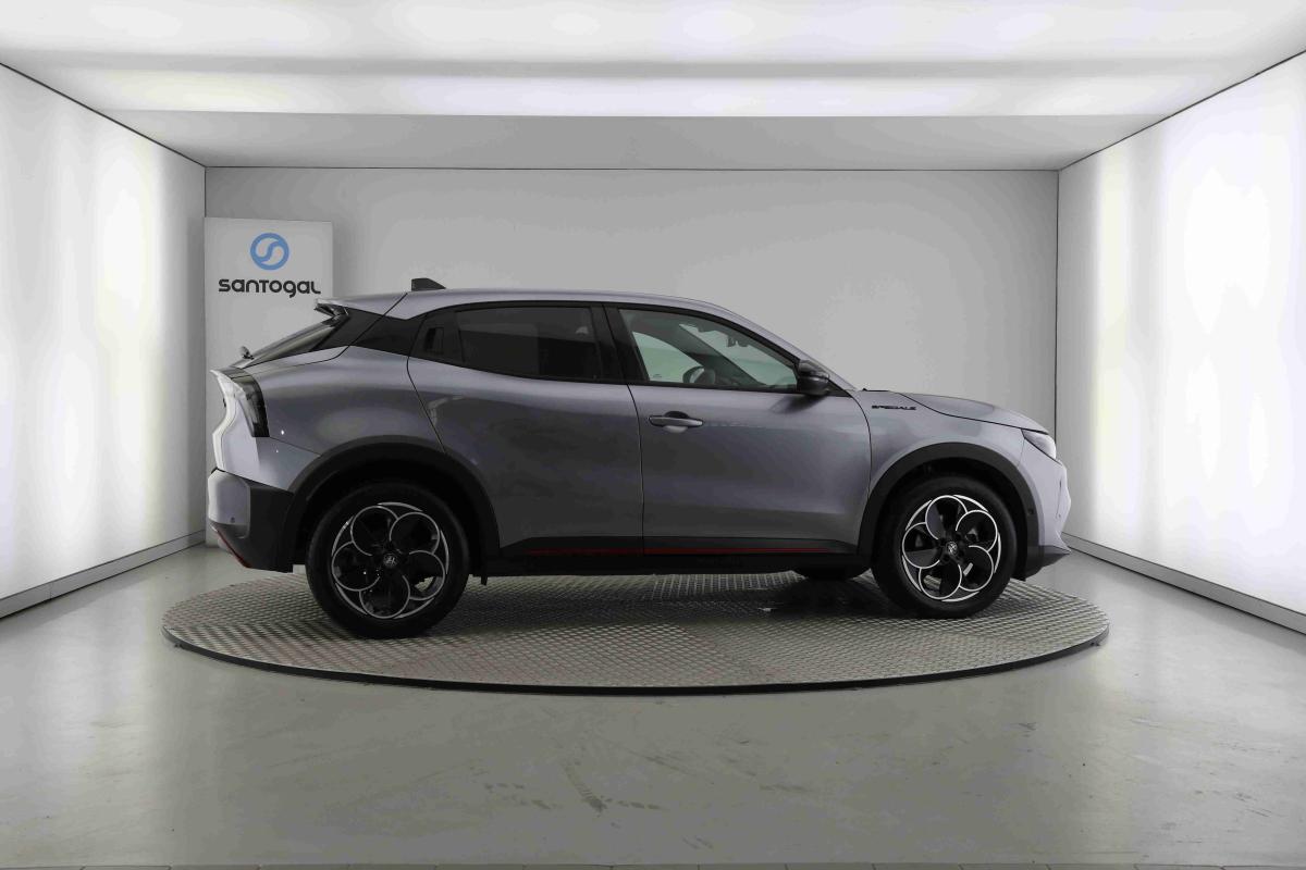 alfa-romeo-junior-2025-eletrico-0cc