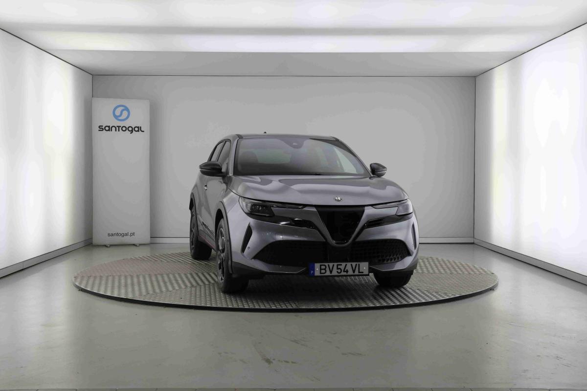 alfa-romeo-junior-2025-eletrico-0cc