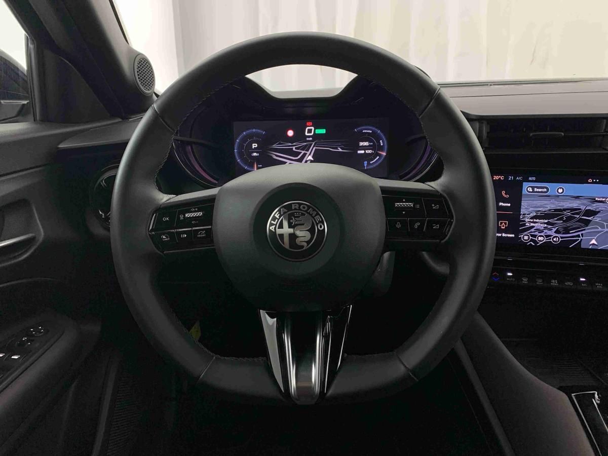 alfa-romeo-junior-2025-eletrico-0cc