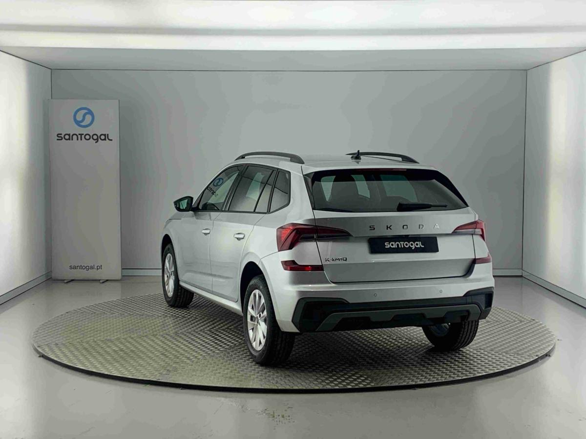 skoda-kamiq-2025-gasolina-999cc
