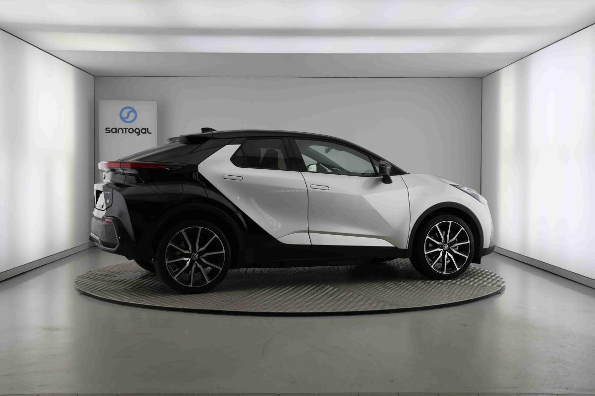 toyota-c-hr-2024-hibrido-1987cc