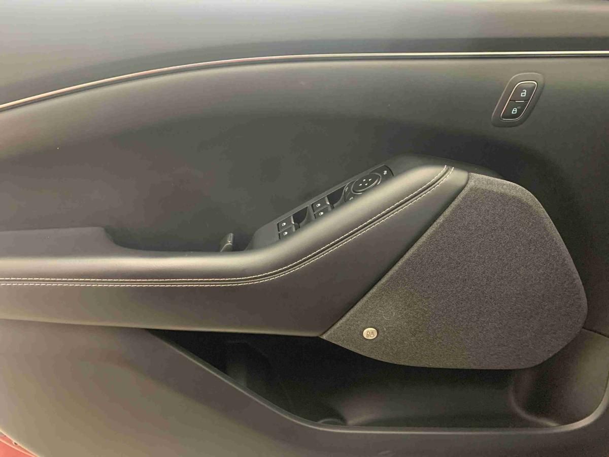 ford-mustang-mach-e-2022-eletrico-0cc