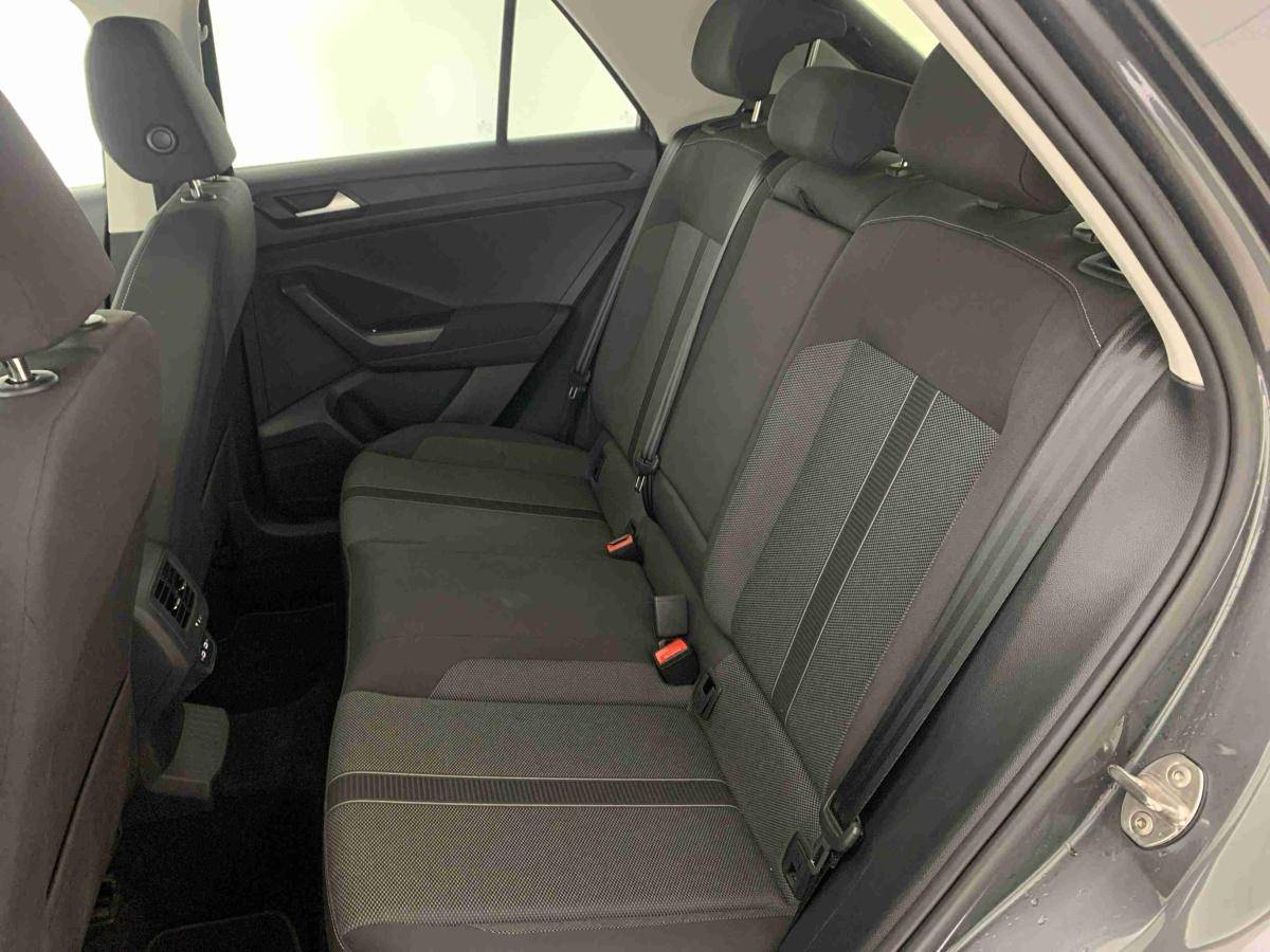 volkswagen-t-roc-2024-gasolina-999cc