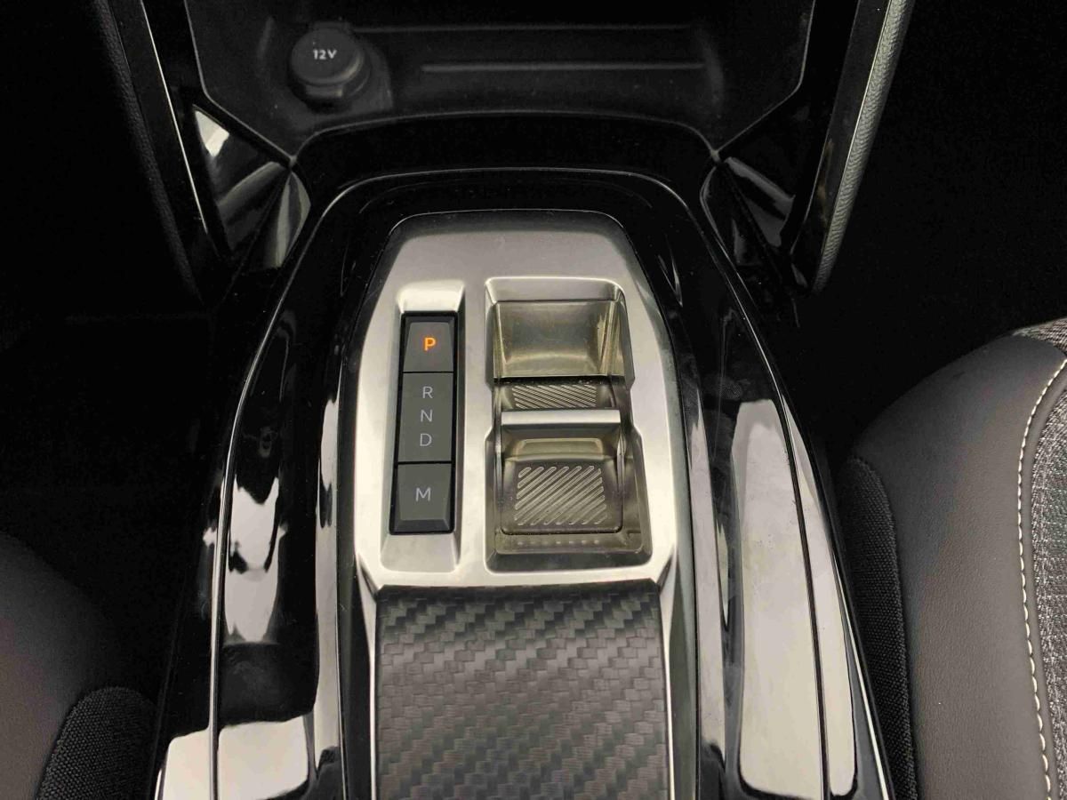 peugeot-208-2025-gasolina-1199cc