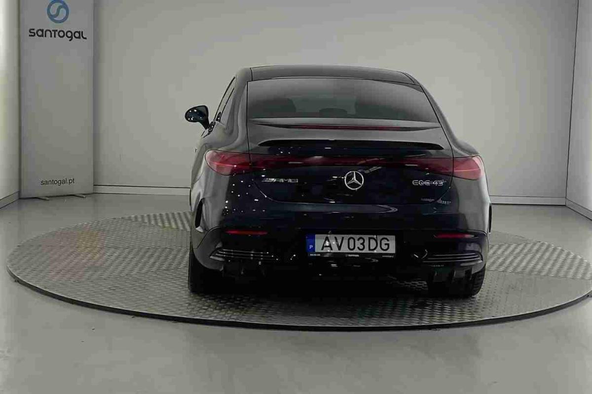 mercedes-benz-eqe-2022-eletrico-0cc