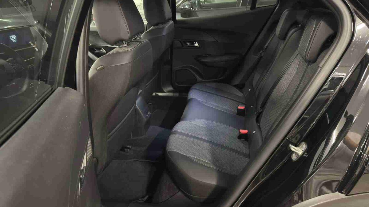 peugeot-2008-2024-gasolina-1199cc