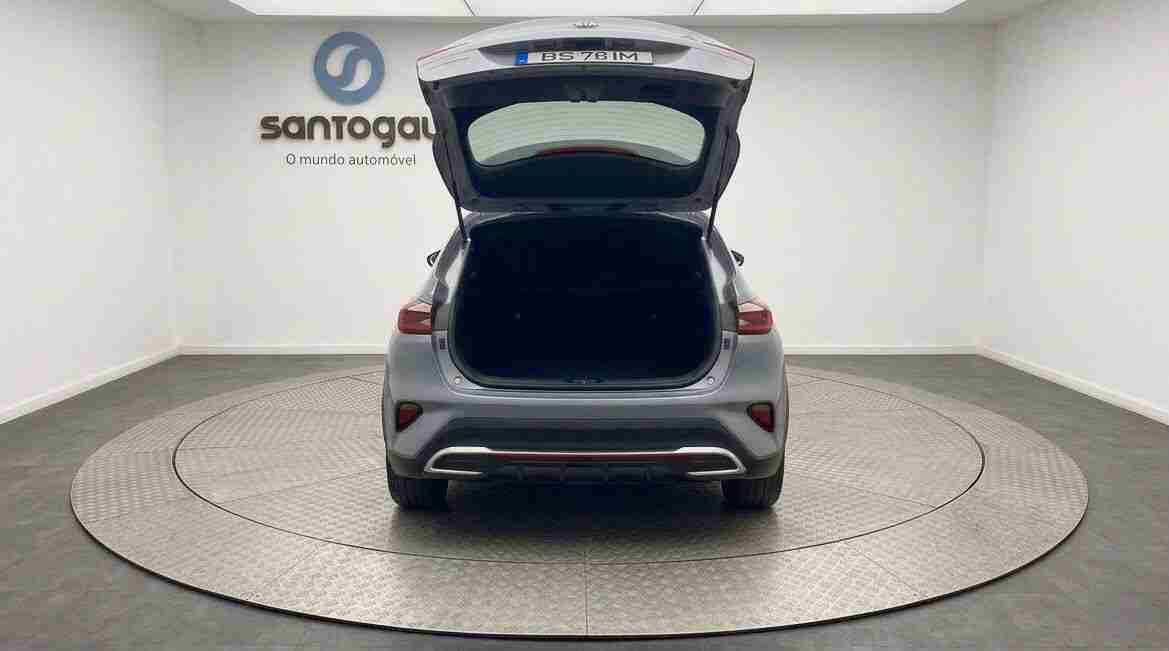 kia-xceed-2025-gasolina-998cc