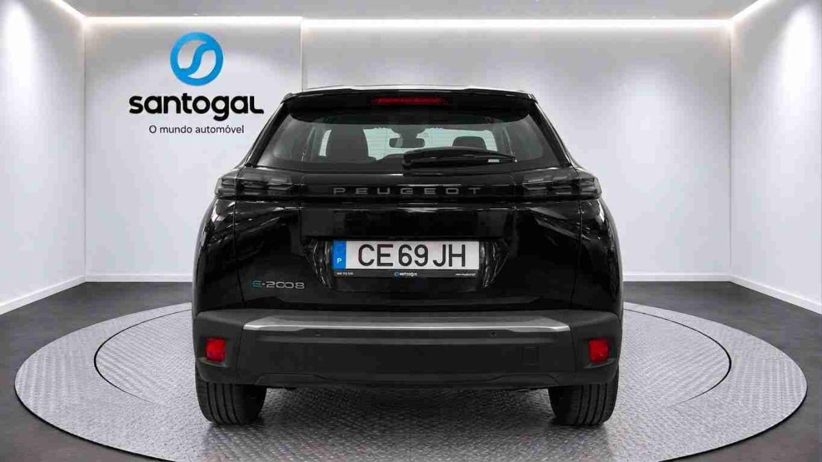 peugeot-e-2008-2026-eletrico-0cc
