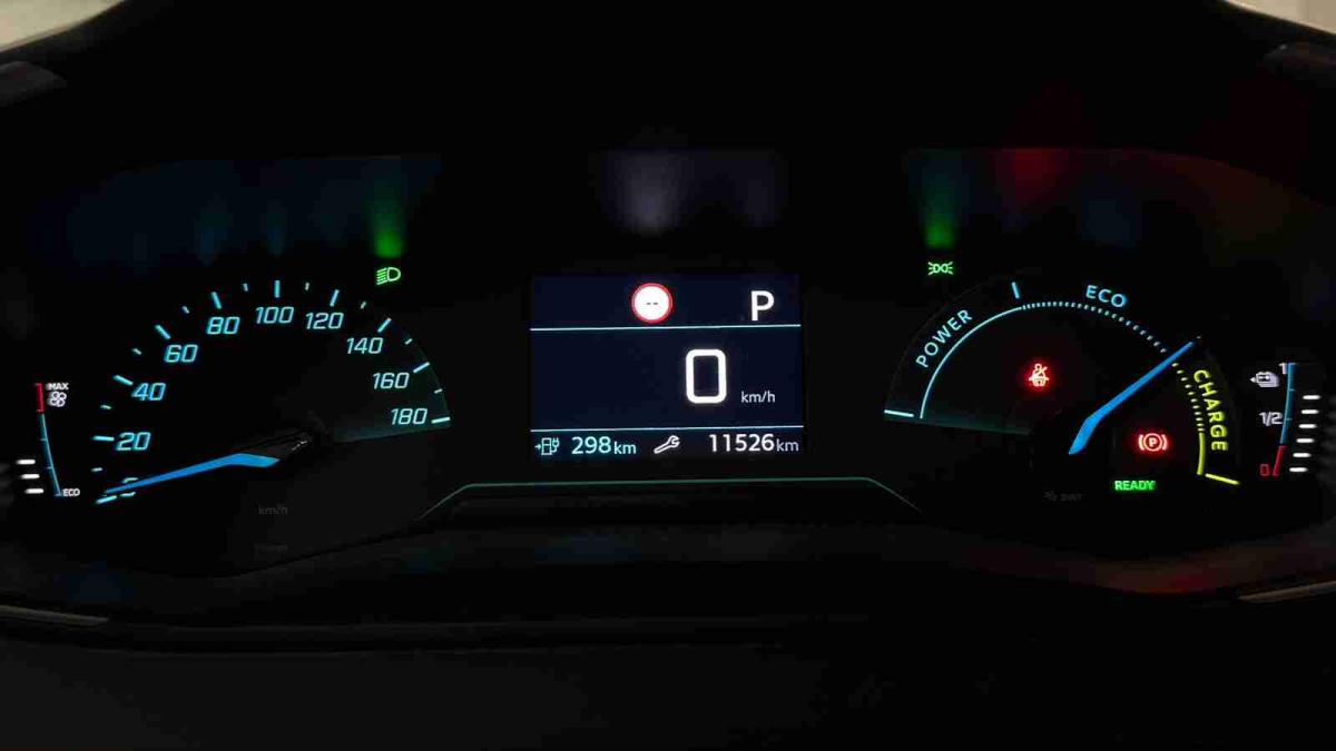 peugeot-e-2008-2026-eletrico-0cc