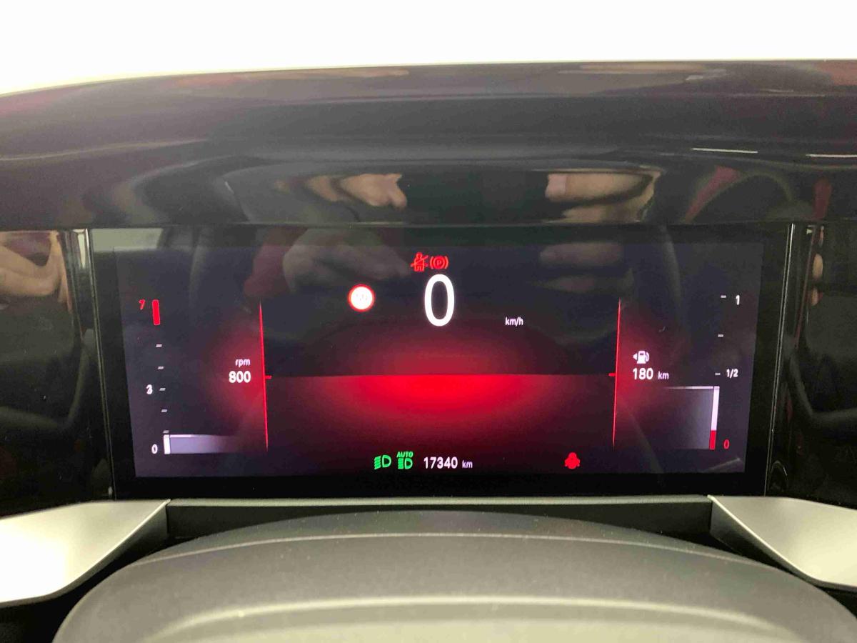 opel-mokka-2025-gasolina-1199cc