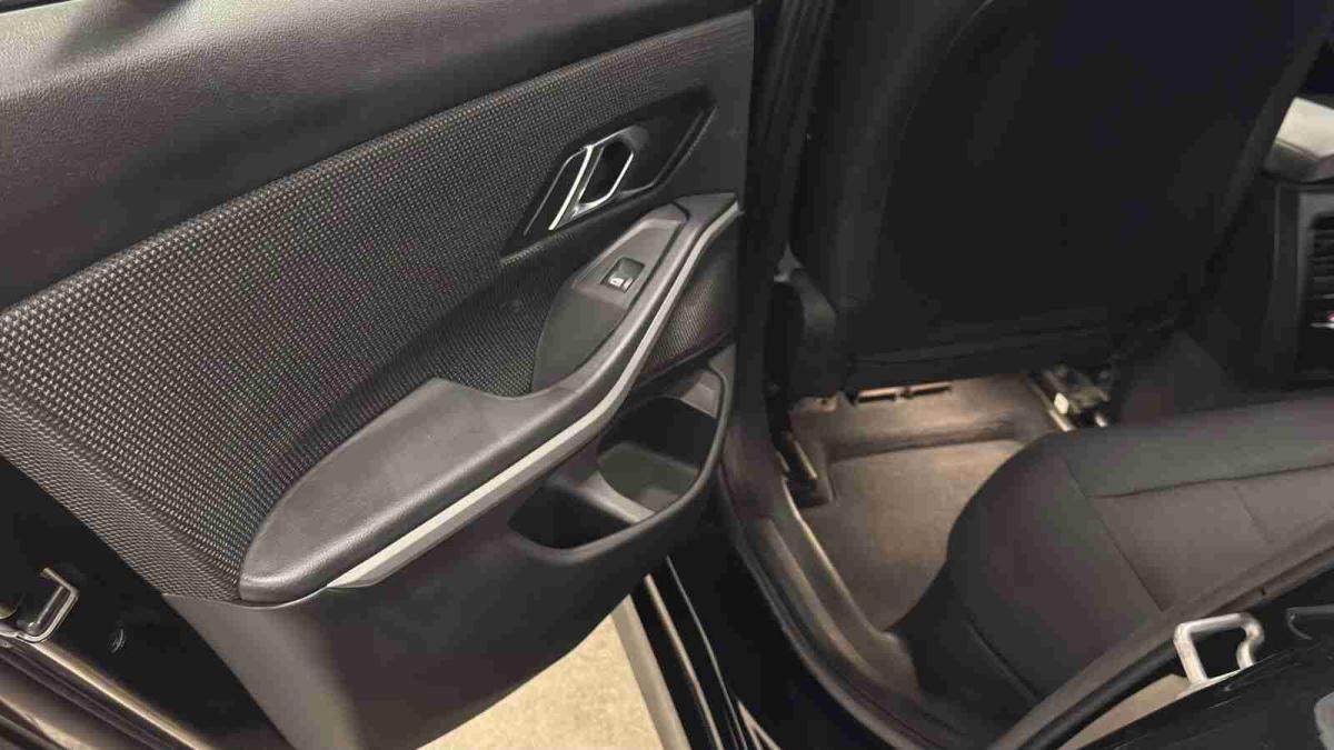 bmw-serie-3-2024-hibrido-1998cc