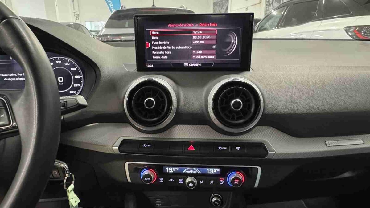 audi-q2-2024-gasolina-999cc