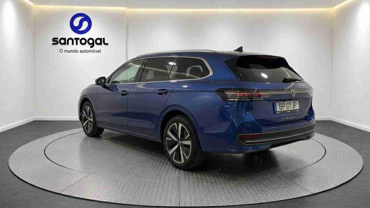 volkswagen-passat-2024-hibrido-1498cc