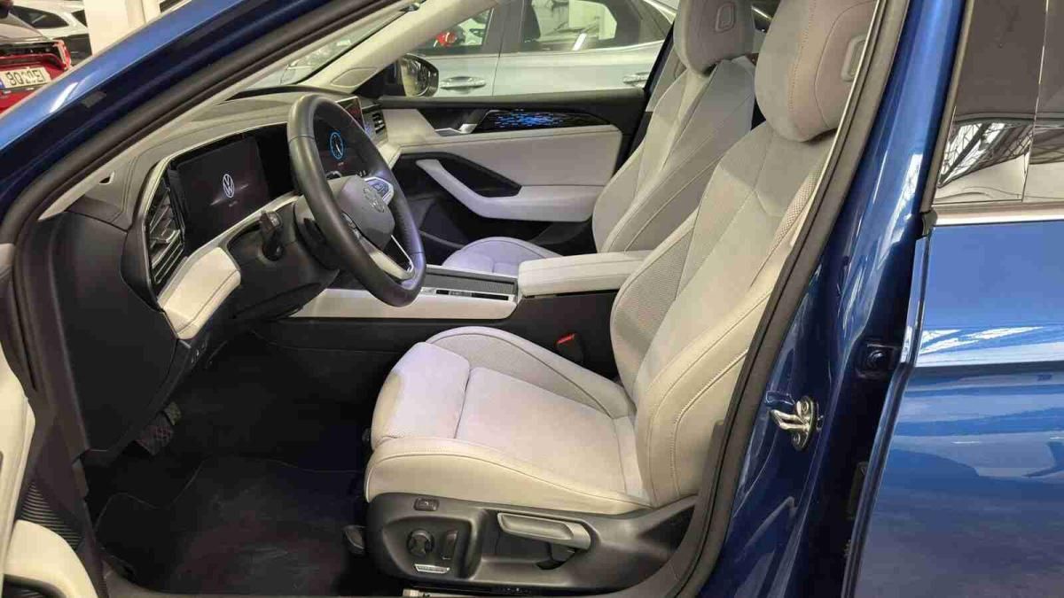 volkswagen-passat-2024-hibrido-1498cc