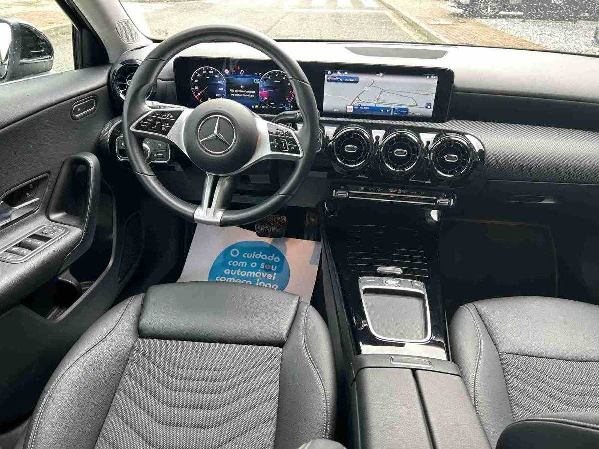 mercedes-benz-200-2025-gasolina-1332cc