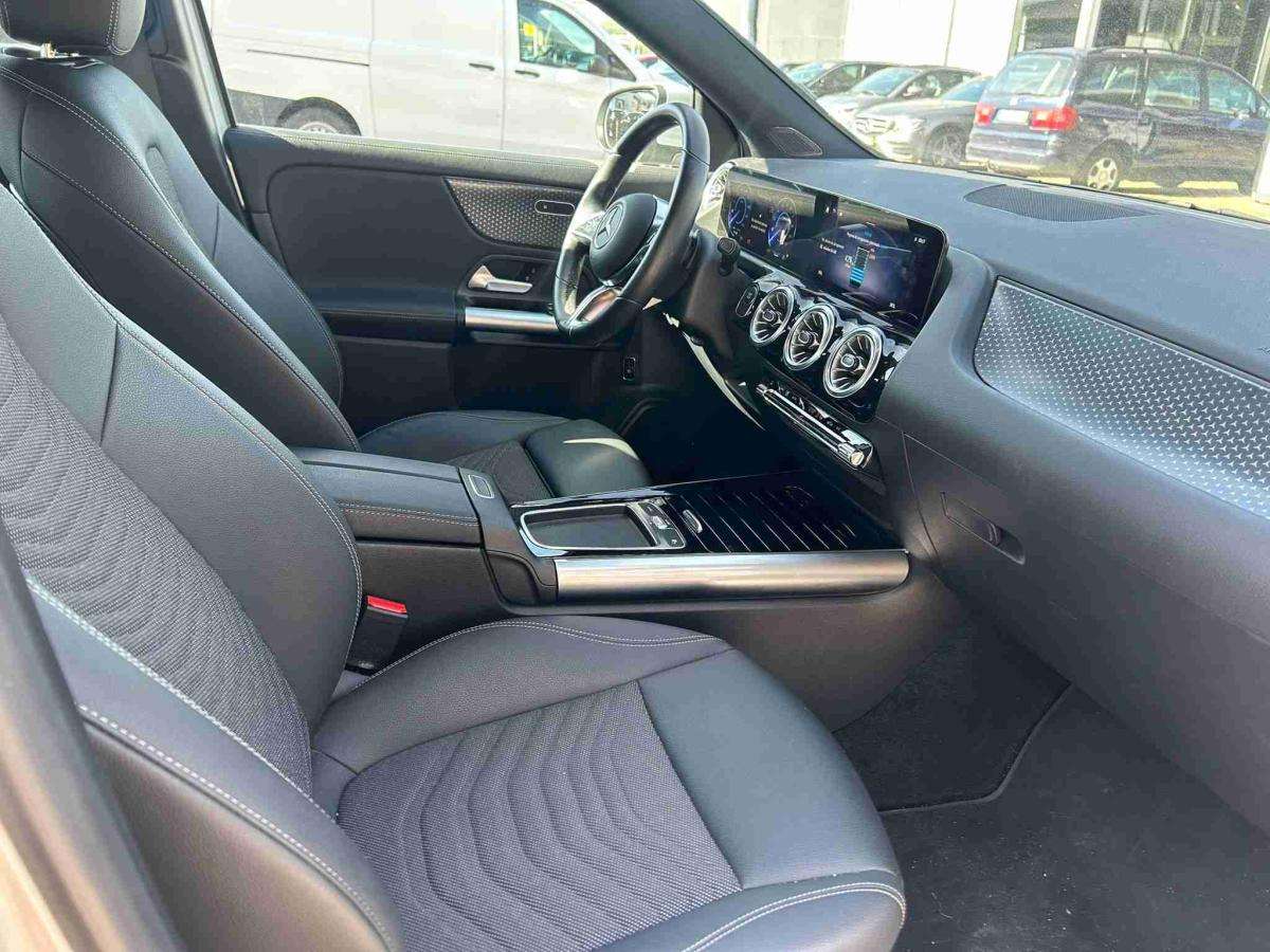 mercedes-benz-eqa-2025-eletrico-0cc