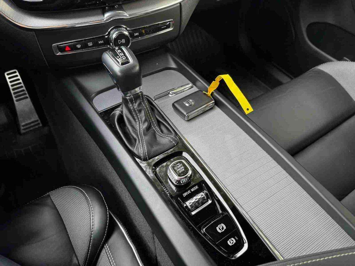 volvo-xc60-2020-diesel-1969cc