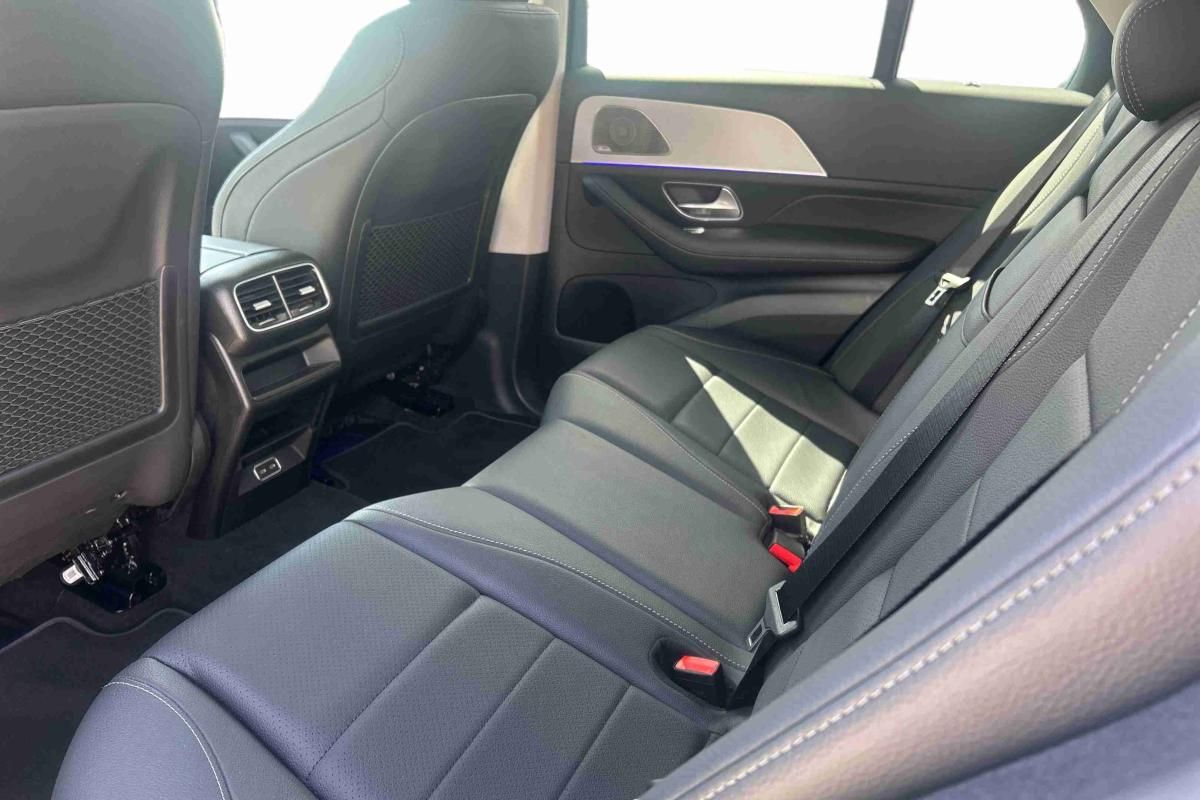 mercedes-benz-350-2025-diesel-1993cc