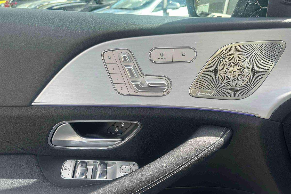 mercedes-benz-350-2025-diesel-1993cc