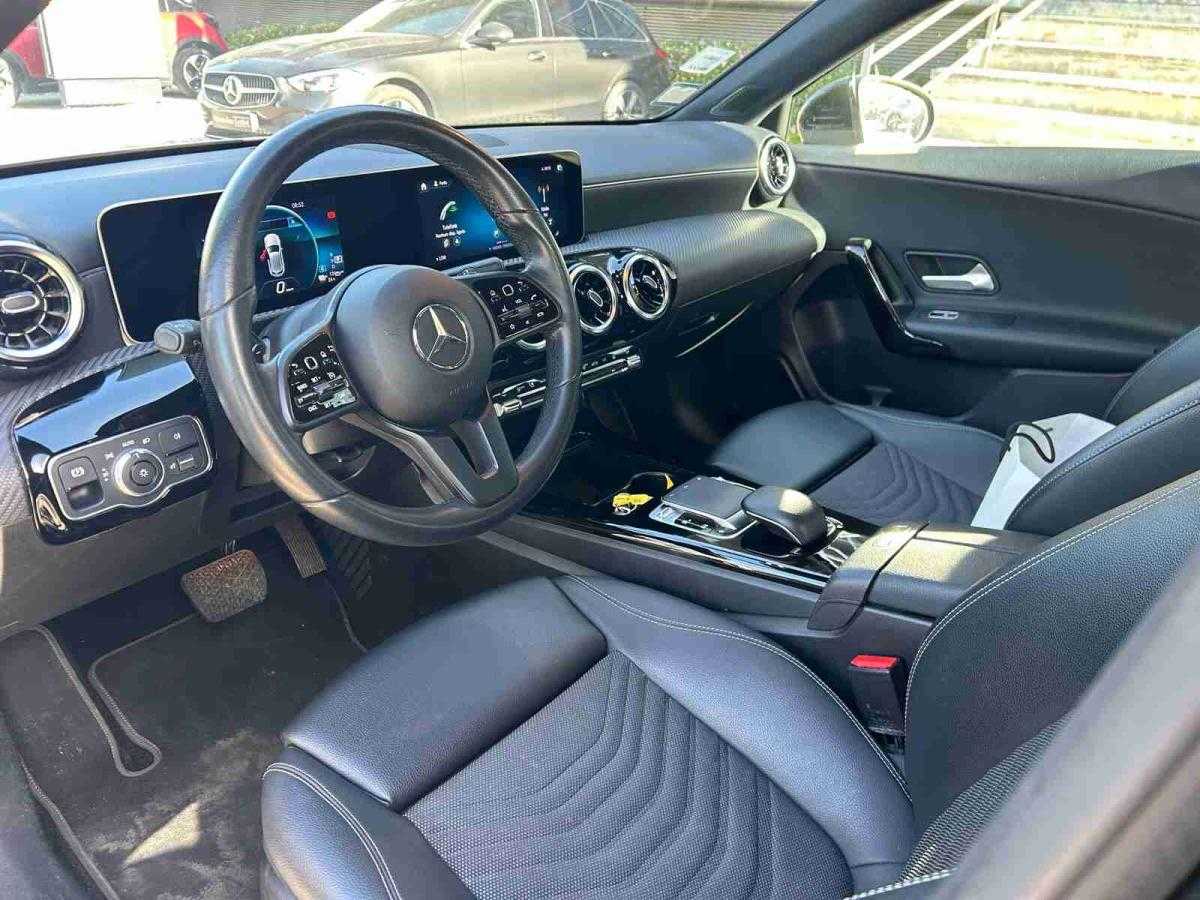 mercedes-benz-classe-a-2020-hibrido-1332cc