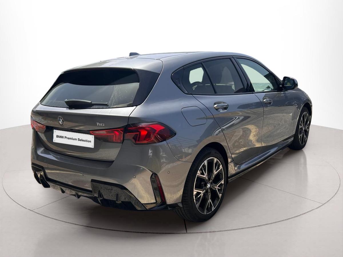 bmw-serie-1-2025-gasolina-1499cc