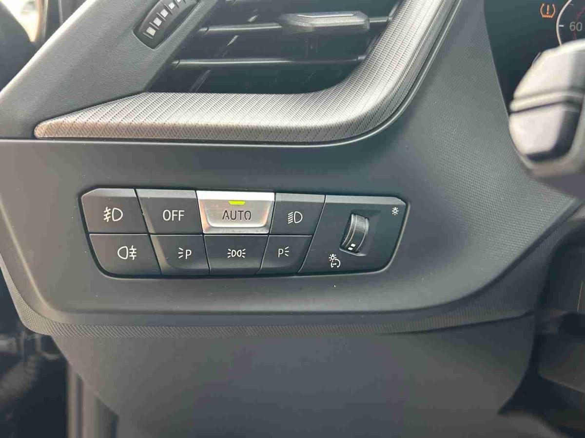 bmw-serie-1-2024-diesel-1496cc