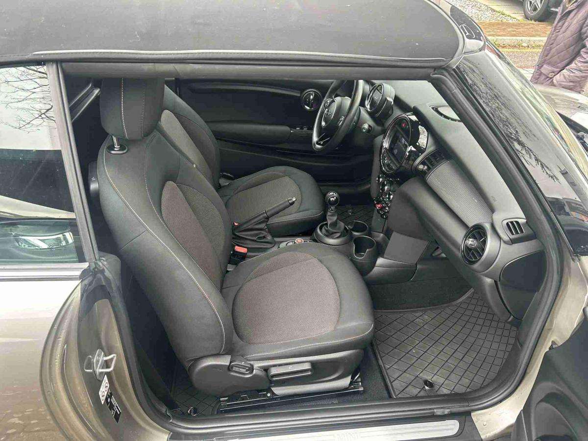 mini-cooper-d-2020-diesel-1496cc