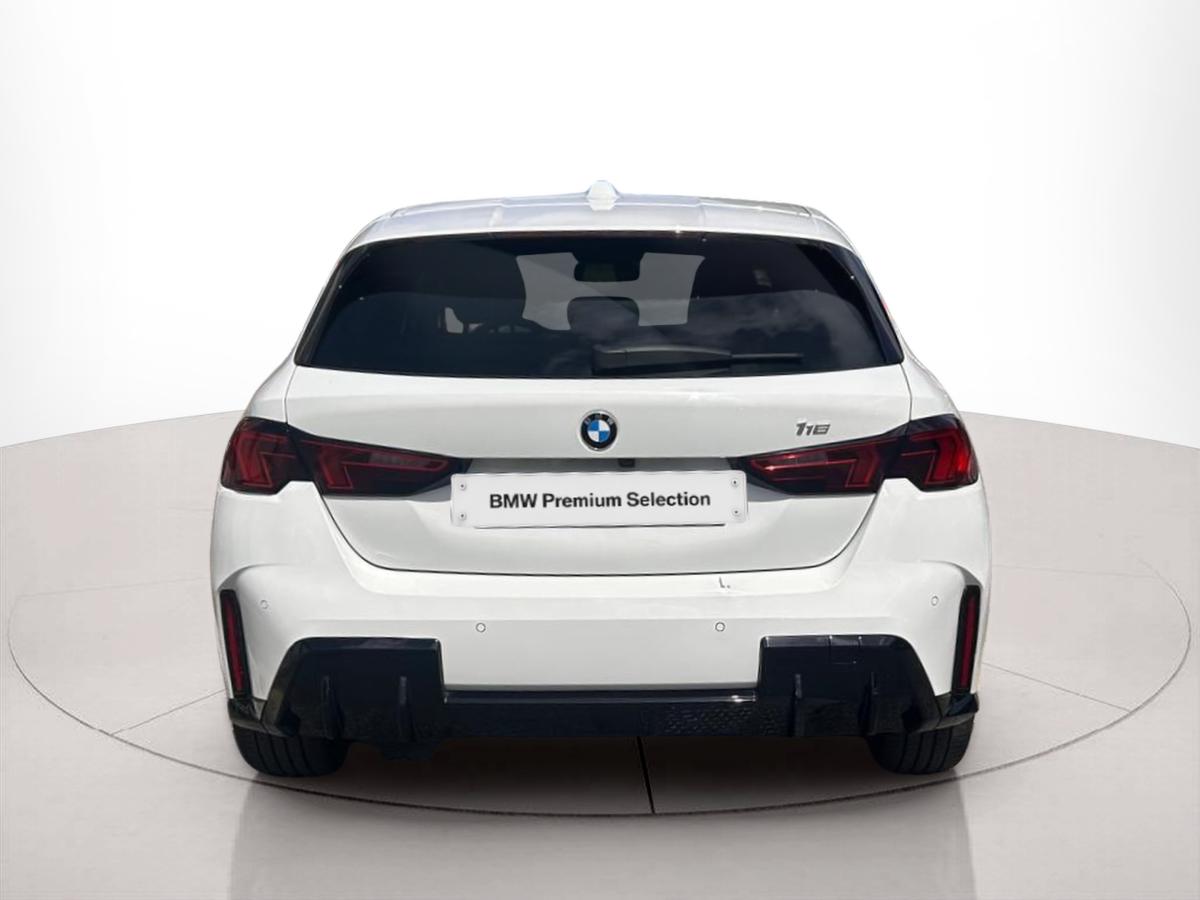 bmw-serie-1-2025-gasolina-1499cc