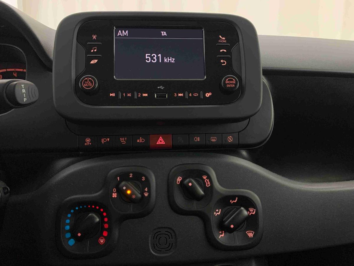 fiat-panda-2024-gasolina-999cc