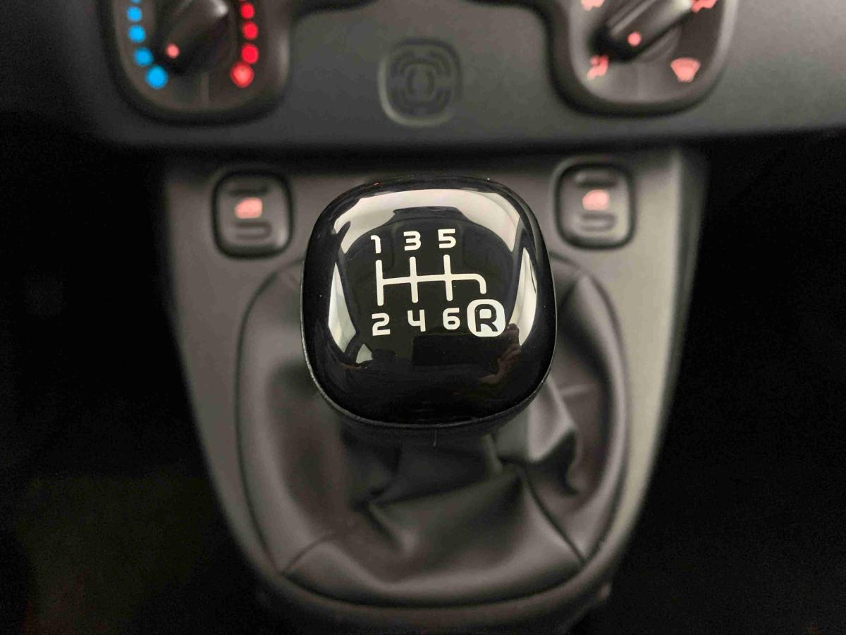 fiat-panda-2024-gasolina-999cc