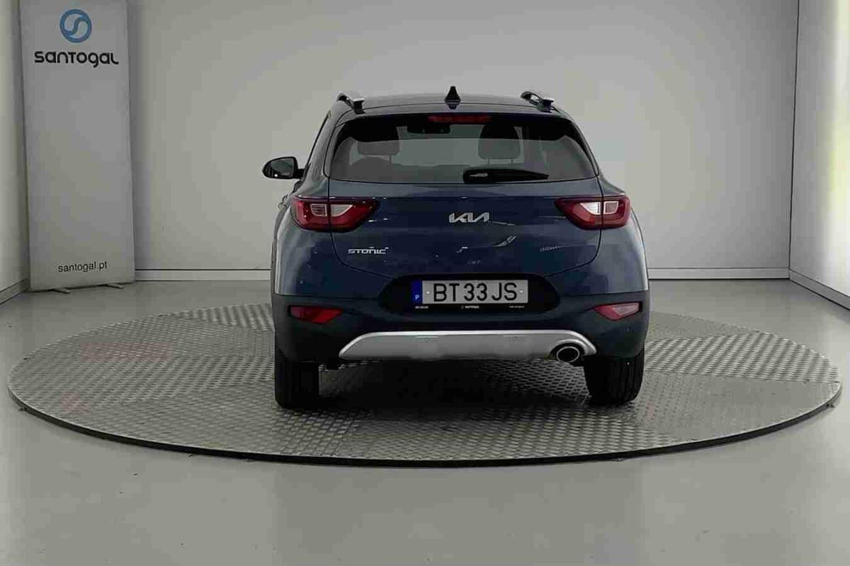 kia-stonic-2025-gasolina-1197cc