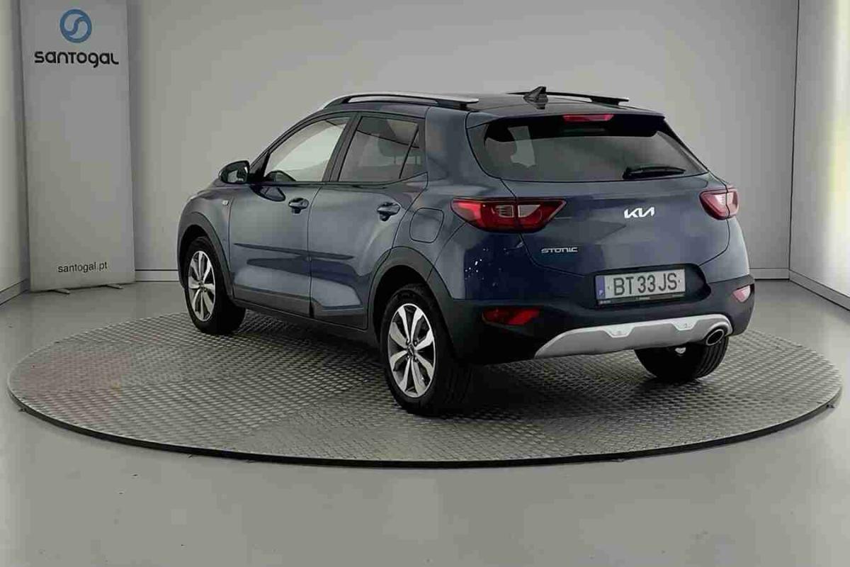 kia-stonic-2025-gasolina-1197cc