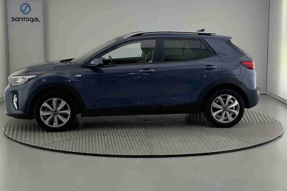 kia-stonic-2025-gasolina-1197cc