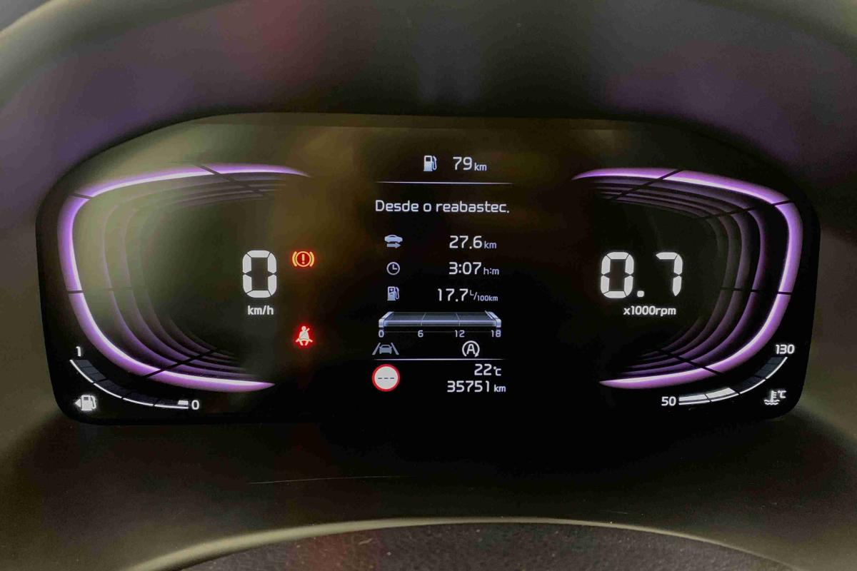 kia-stonic-2025-gasolina-1197cc