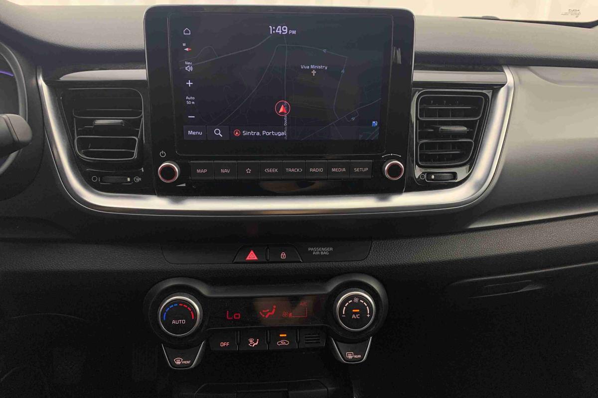 kia-stonic-2025-gasolina-1197cc