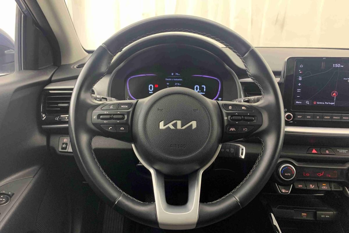 kia-stonic-2025-gasolina-1197cc