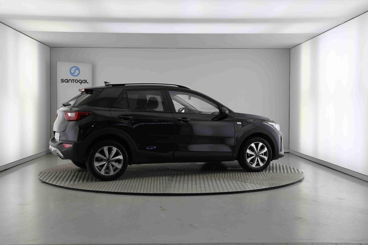 kia-stonic-2025-gasolina-1197cc