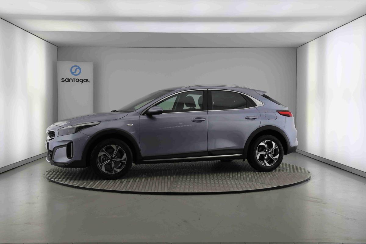 kia-xceed-2025-gasolina-998cc