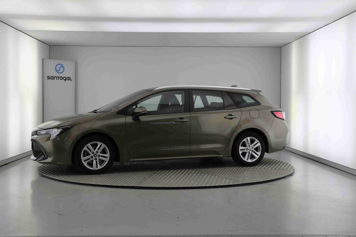 toyota-corolla-2022-hibrido-1798cc