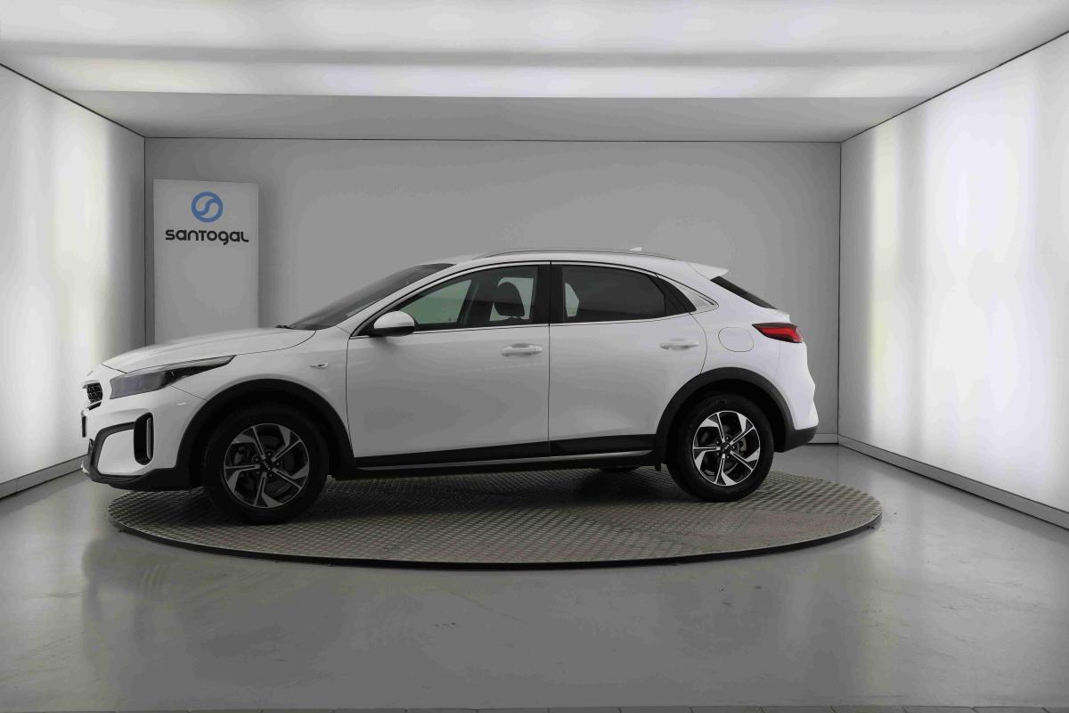 kia-xceed-2025-gasolina-998cc