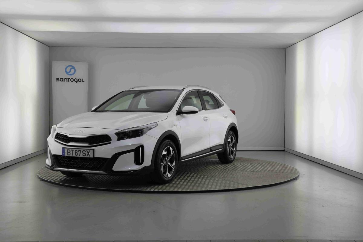 kia-xceed-2025-gasolina-998cc