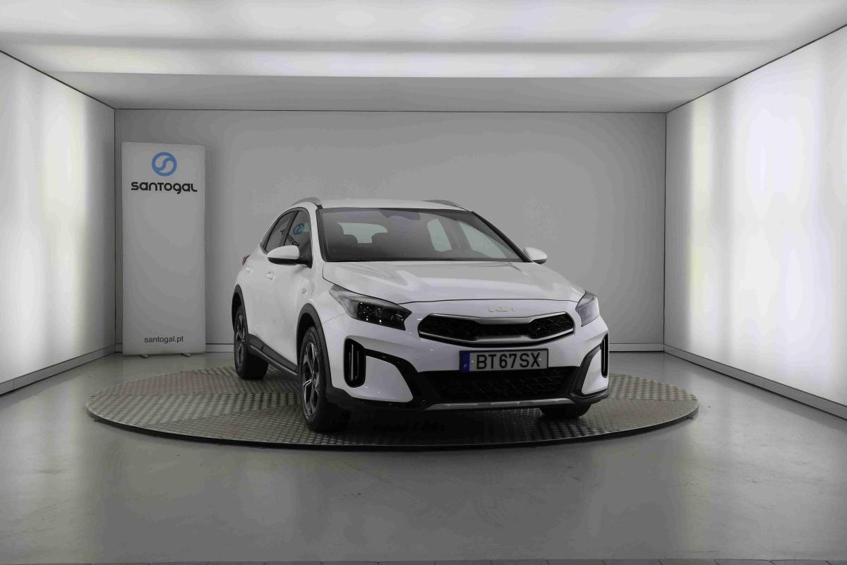 kia-xceed-2025-gasolina-998cc