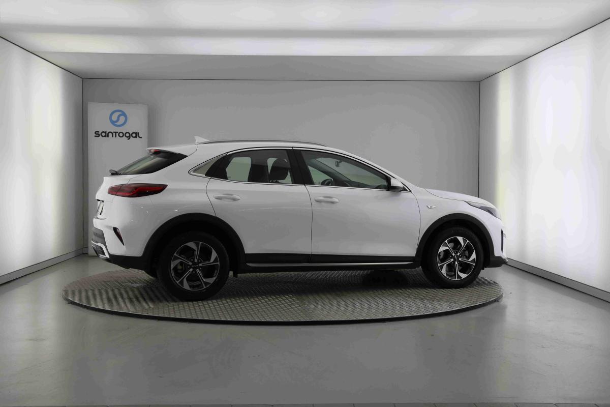 kia-xceed-2025-gasolina-998cc