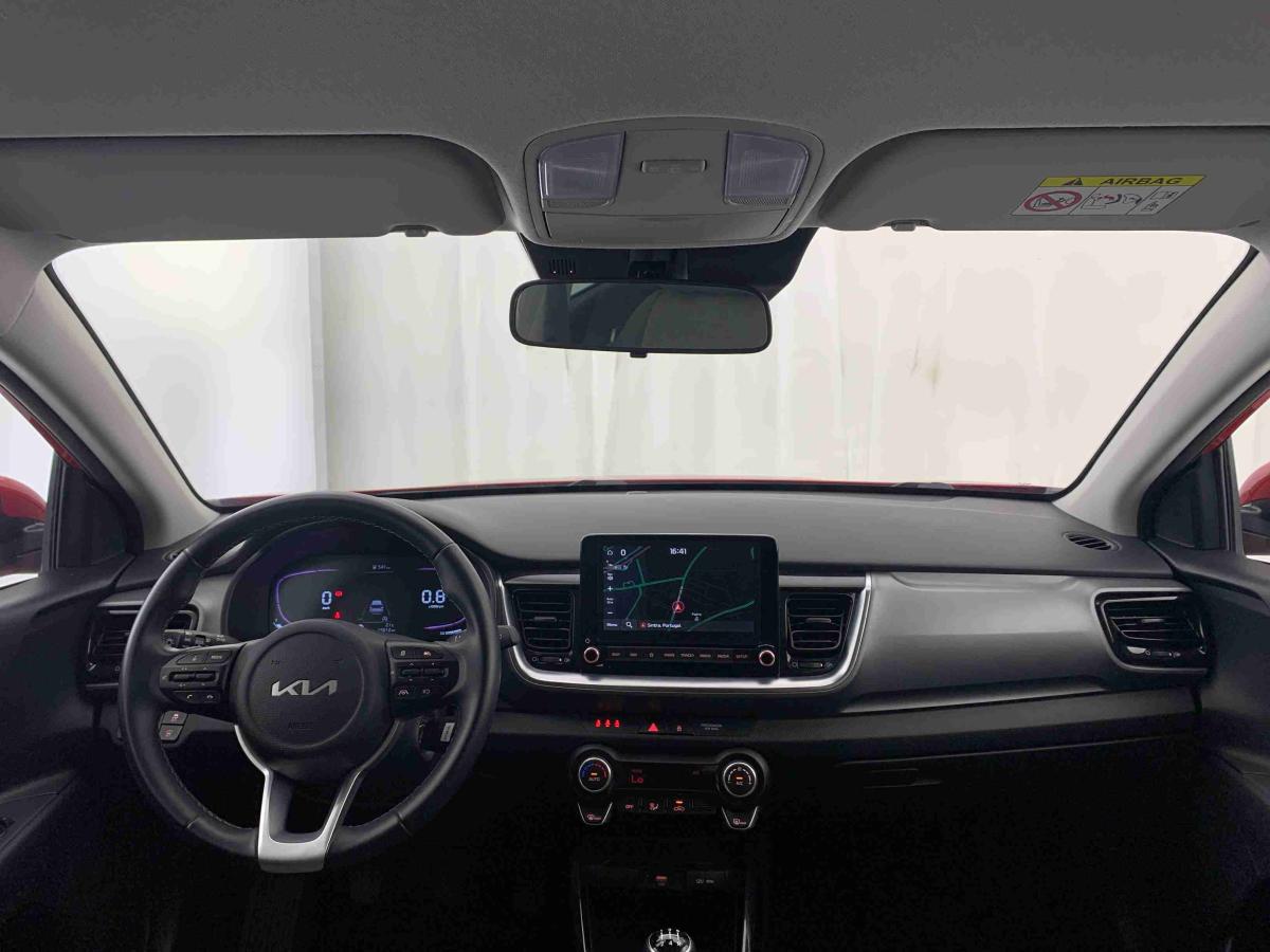 kia-stonic-2025-gasolina-1197cc