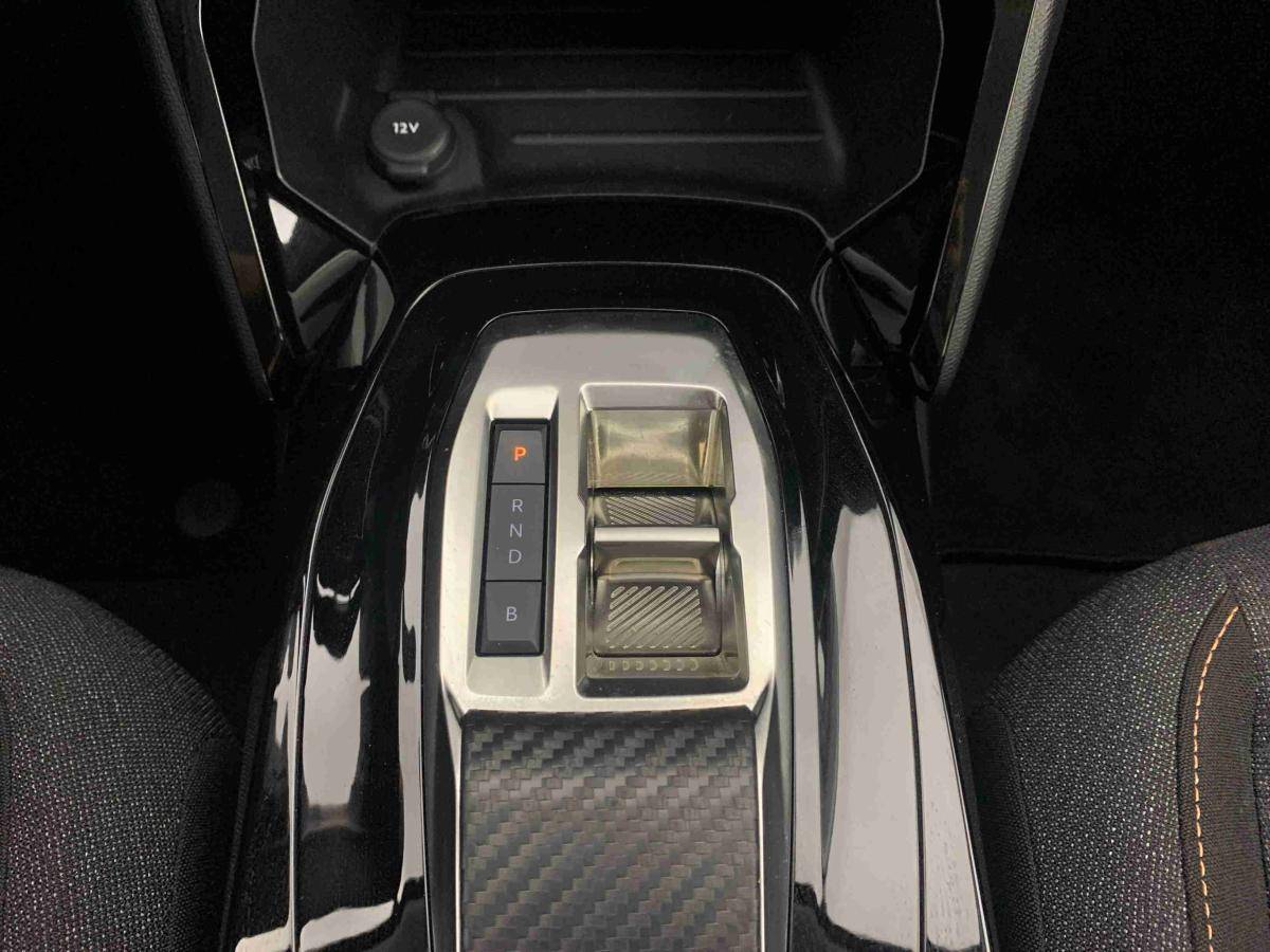 peugeot-e-208-2025-eletrico-0cc