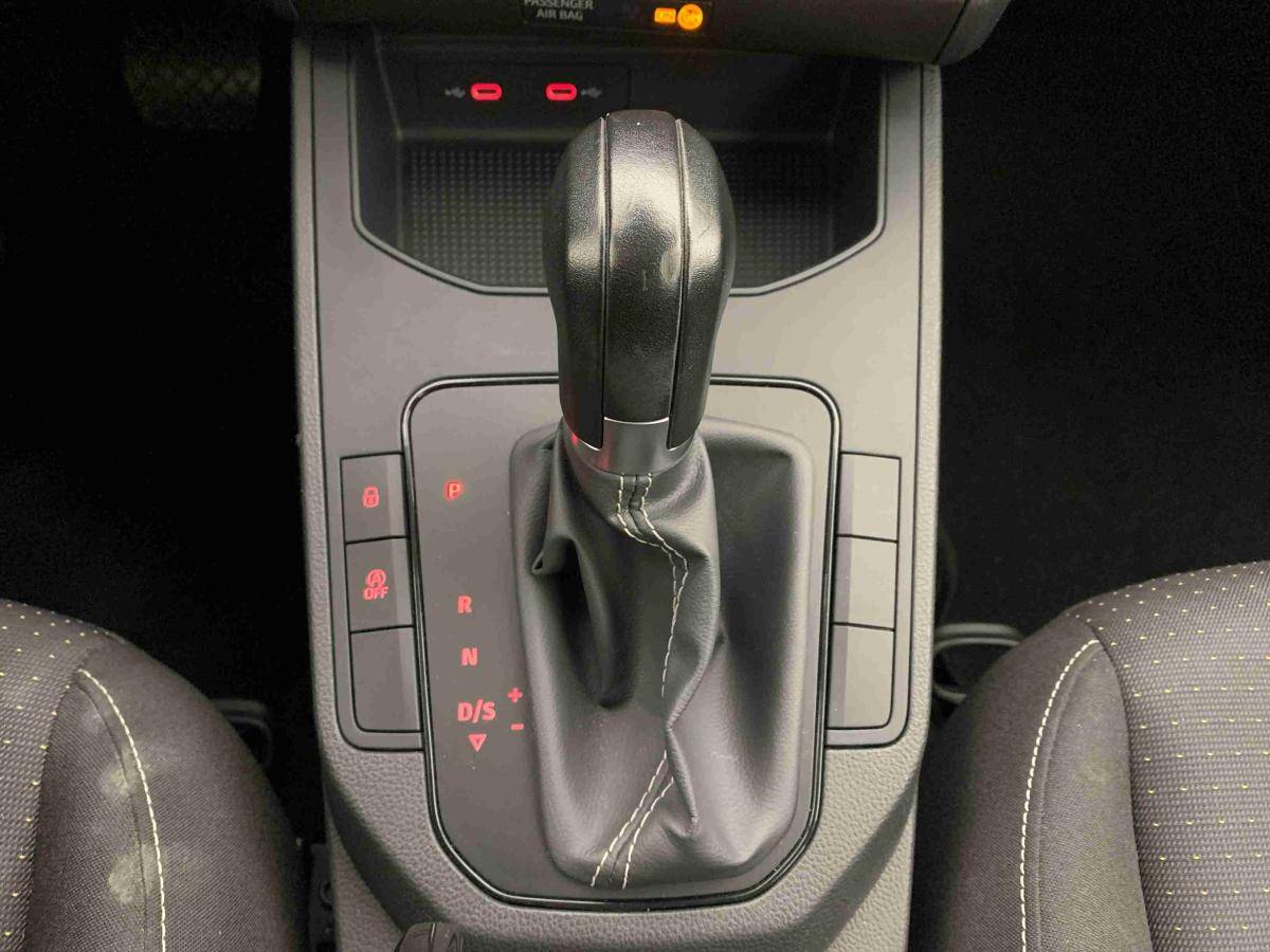 seat-ibiza-2024-gasolina-999cc