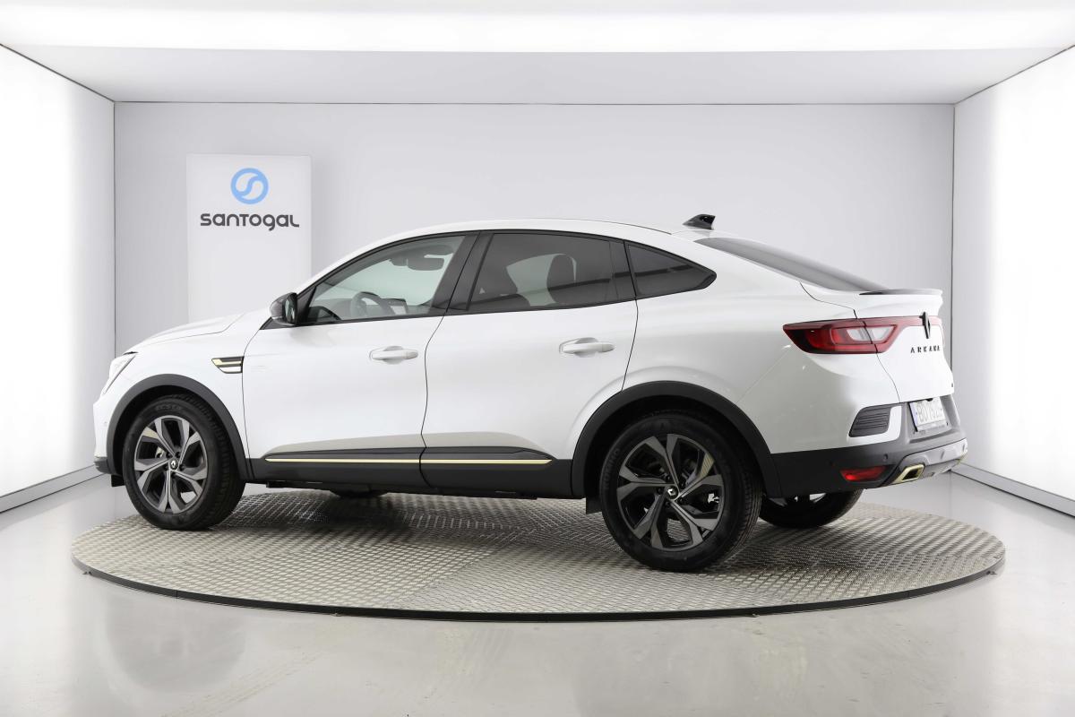 renault-arkana-2023-hibrido-1598cc