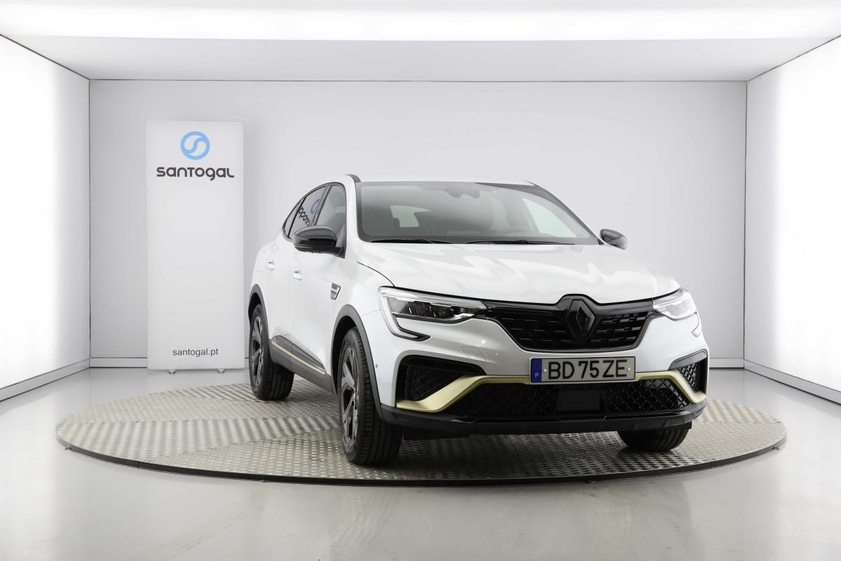 renault-arkana-2023-hibrido-1598cc
